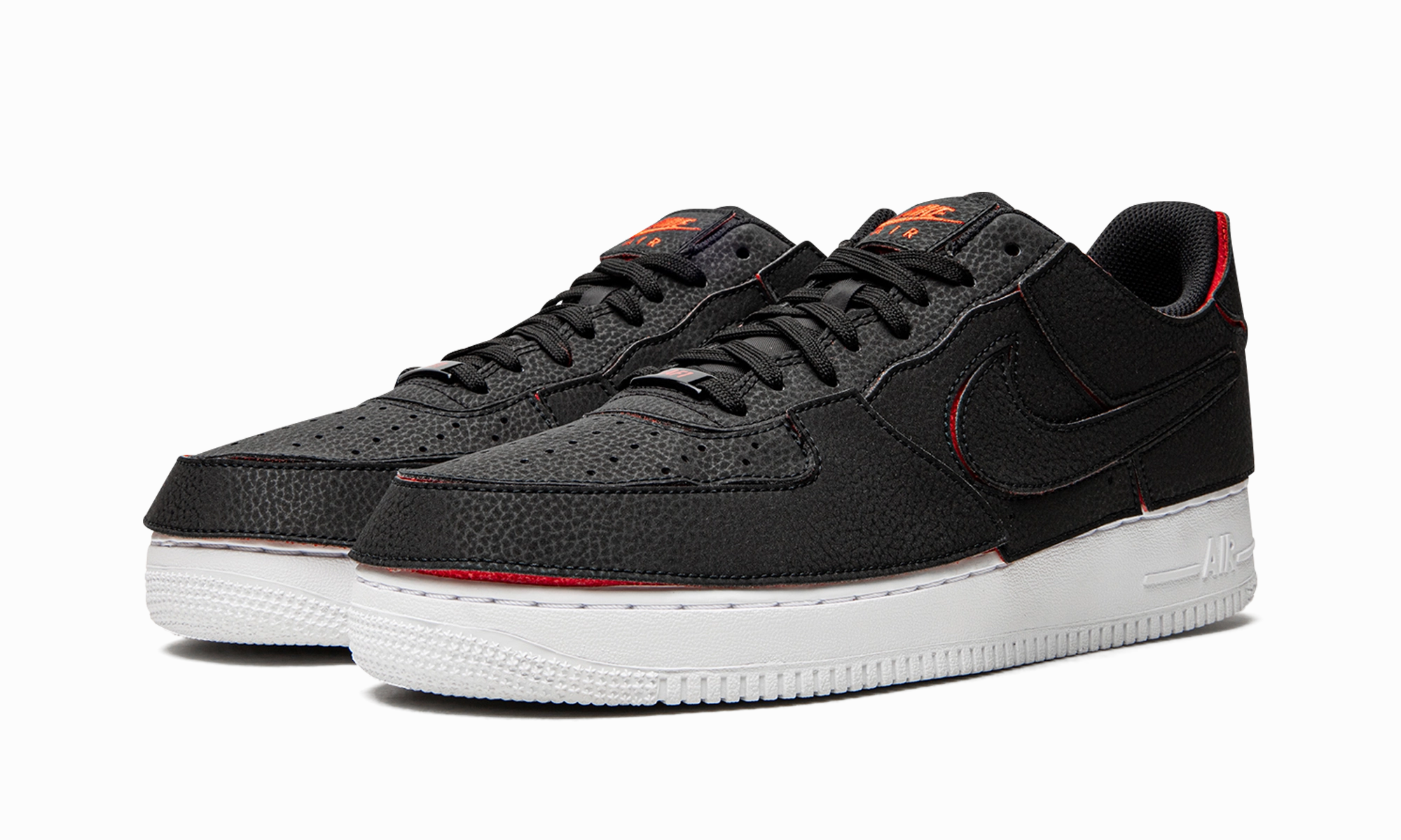 Air Force 1/1 "Black Chile Red" Blossom Hike Trendy Look