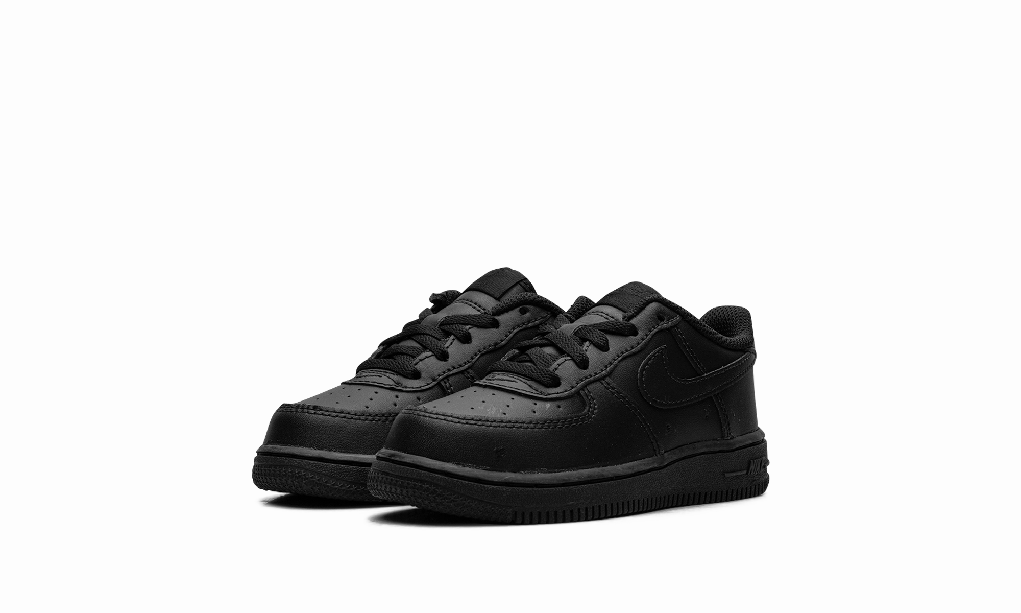 Holiday Outfit Road Trip Air Force 1 LE TD "Triple Black"