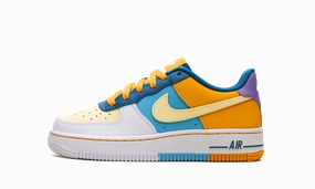 Shady Step FlexibleOutsole Grade School Nike AIR FORCE 1 LOW "WHAT THE AF1"