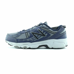 NEW BALANCE 410V4 running in a train station area shoes Rolling Gait