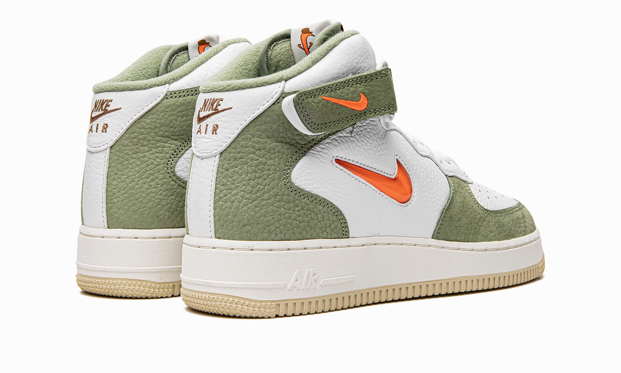 Lined interior Air Force 1 Mid QS "Jewel Oil Green"