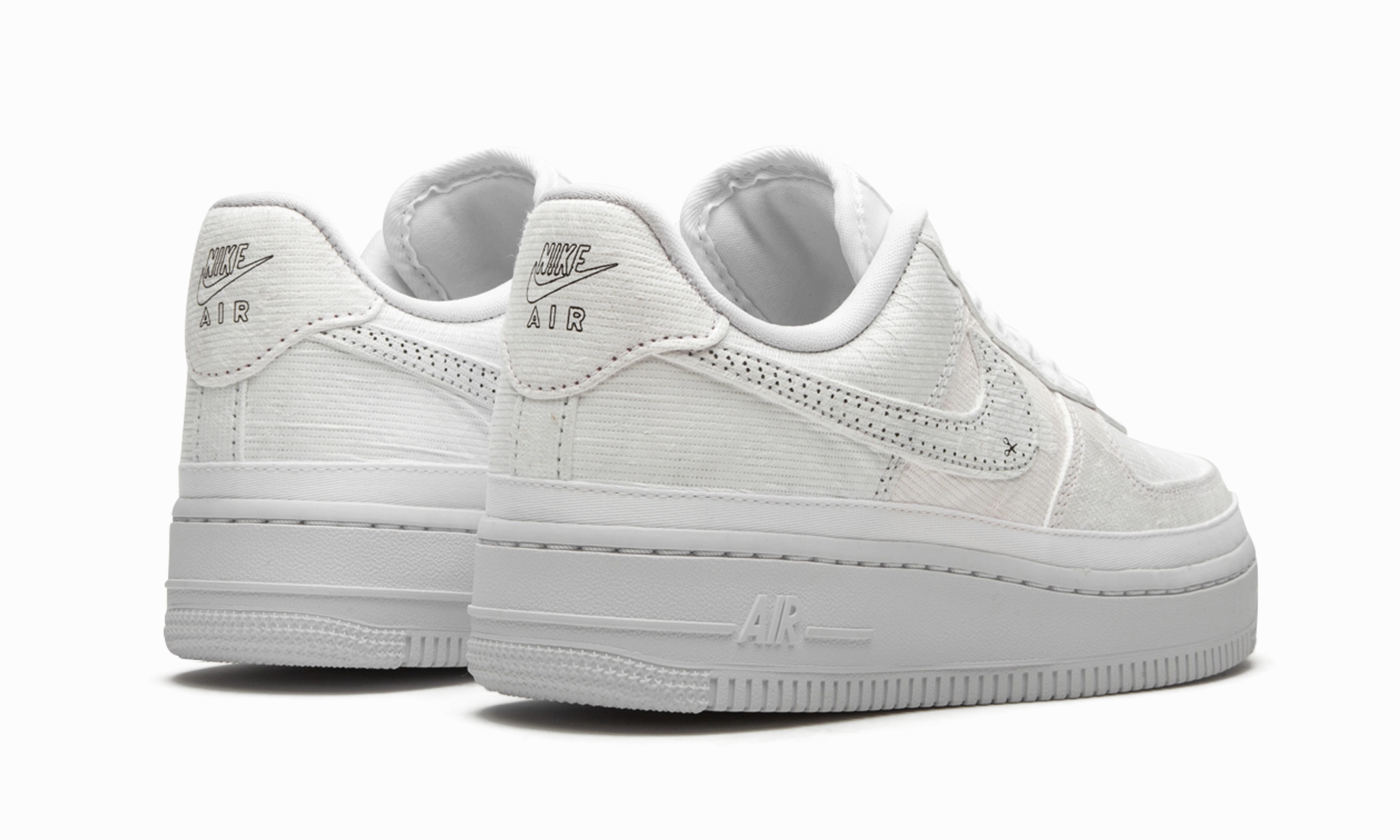 AIR FORCE 1 LO LX WMNS "Reveal - Black Swoosh" Steady Stride