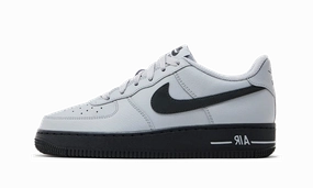 Air Force 1 Low GS "Smoke Grey" Hop Step