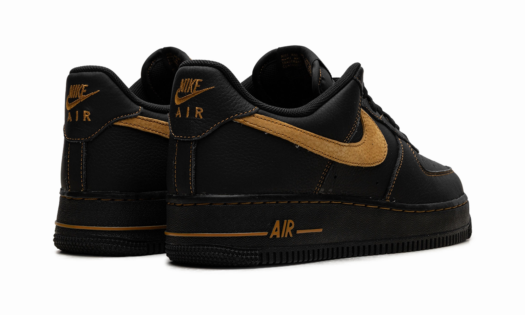 Air Force 1 Low '07 LV8 "Black Desert Ochre" Neutral Base Classic Toe Shape
