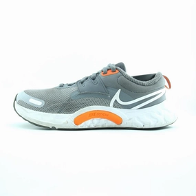 NIKE RENEW RETALIATION TR 3 standard - fit