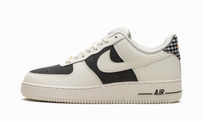 Foot Hug Air Force 1 Low "Designed Fresh"