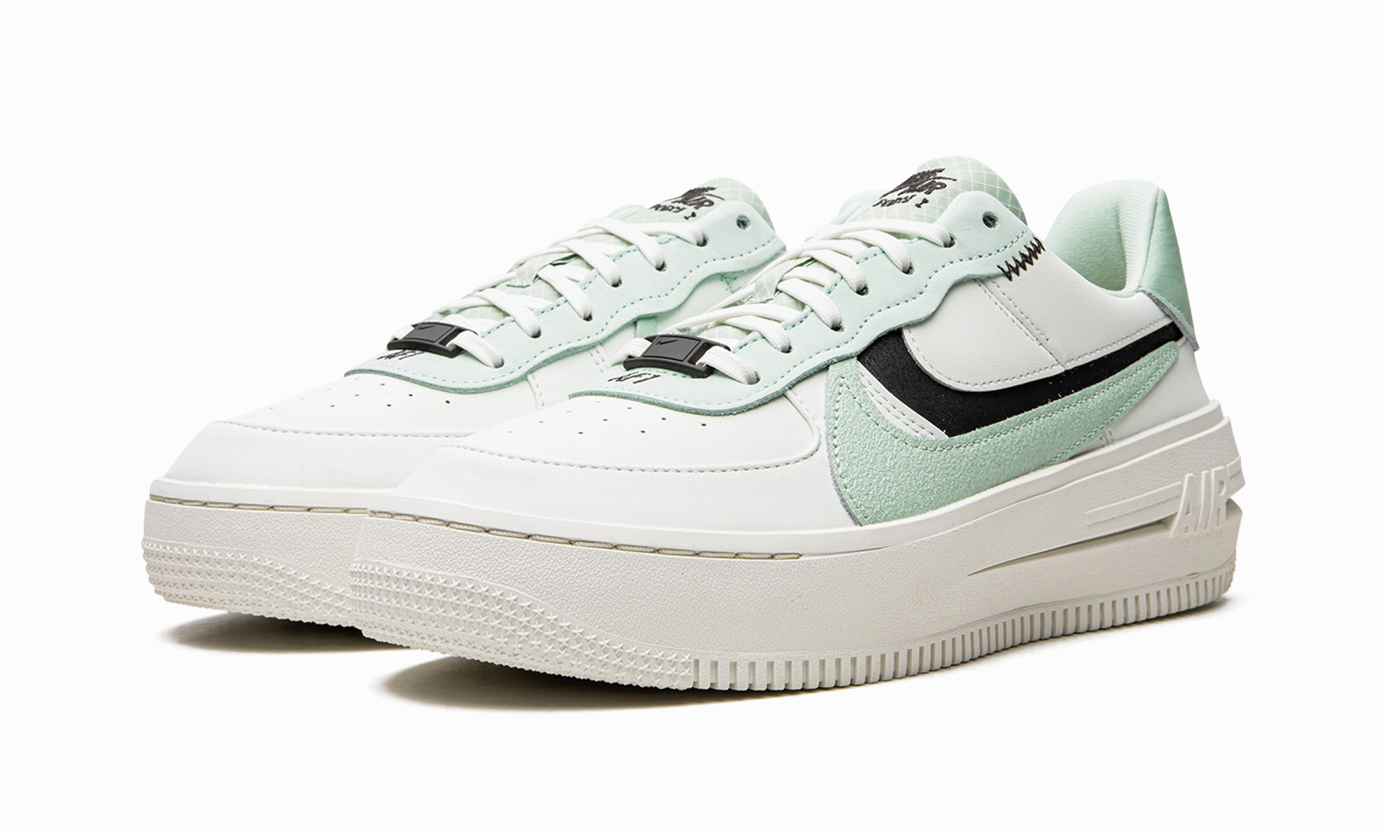 Grass Step Easy on AIR FORCE 1 PLT.AF.ORM MNS WMNS