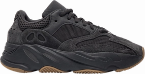 Travel Light Perforated Tongue Design Yeezy Boost 700 'Utility Black' - FV5304